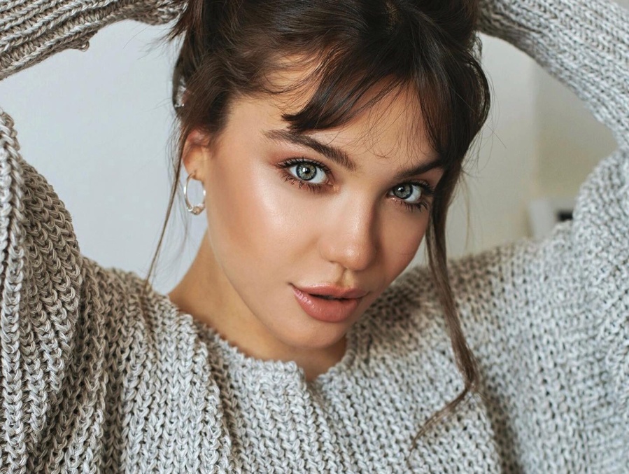 Conocé al famoso DJ con el que sale Malena Narvay