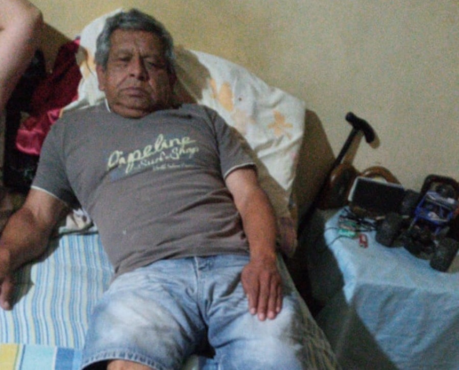 Tuvo 5 ACV, es de La Plata y necesita urgente una bicicleta fija: ”No le resiste la pierna”