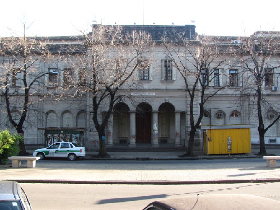 Una menor de 14 años de La Plata denunció que fue ferozmente golpeada por su propia mamá y está internada