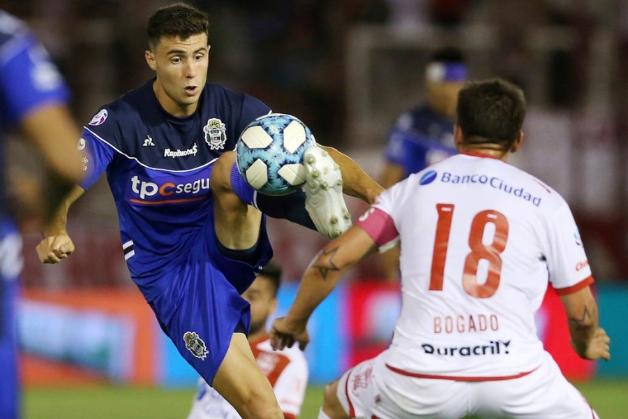 En un partido muy reñido, Huracán le ganó 3-2 a Gimnasia