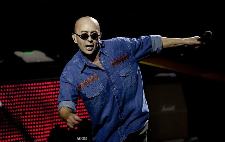 Los comentarios del Indio Solari, ”chamuyando” a unas seguidoras: ”Camión de belleza”