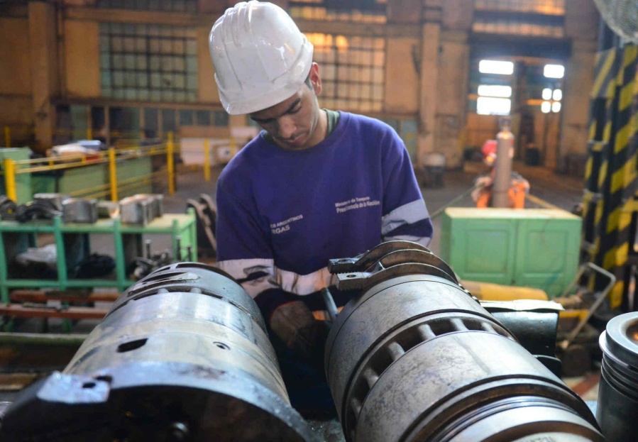 El uso de la capacidad instalada de la industria fue de 63,3% en noviembre, 2,6 puntos más que un año atrás