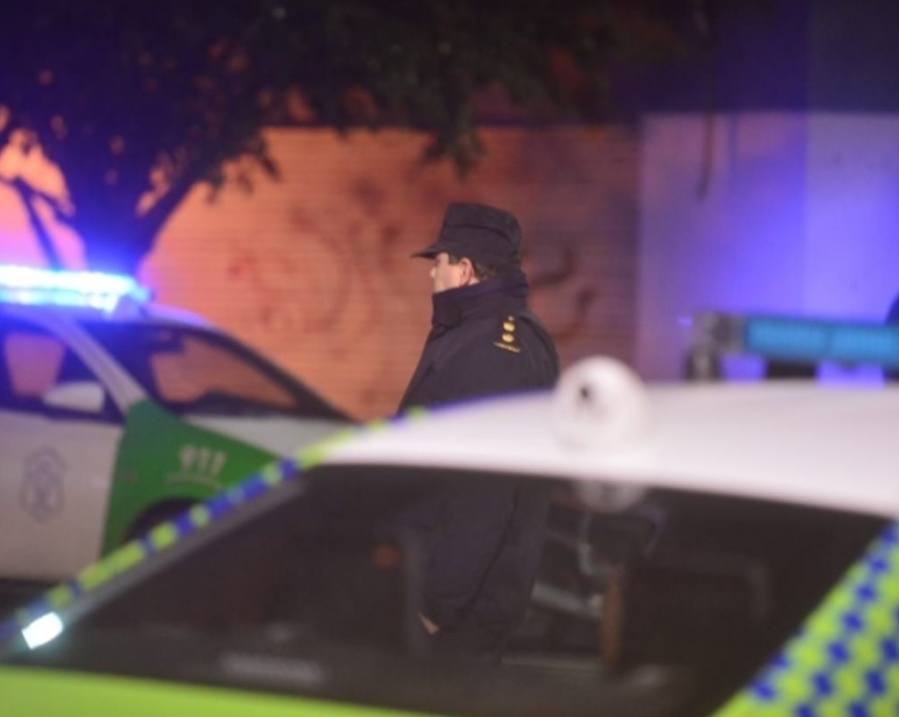 Asesinaron con hachazos a dos delincuentes durante una entradera en La Plata