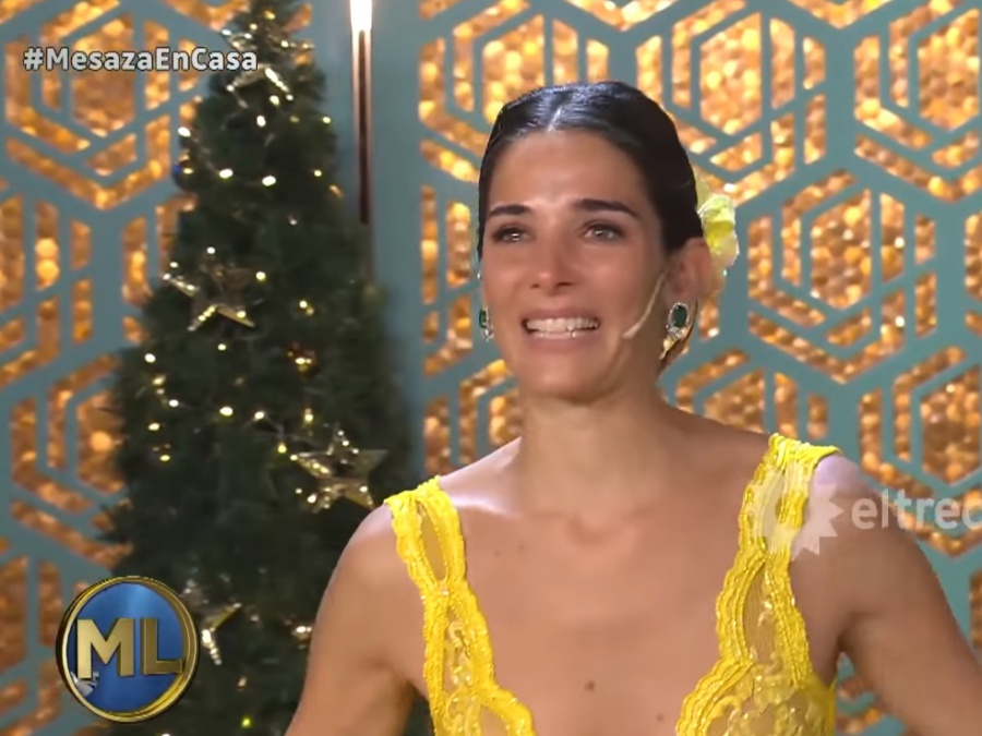 El incontenible llanto de Juana Viale al recibir un emotivo regalo de su papá: ”Te amo”