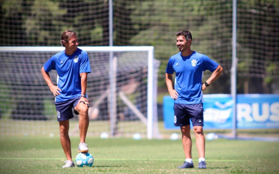 Martini y Messera hoy serán ratificados en el cargo y a la reserva podría llegar un ídolo del Lobo