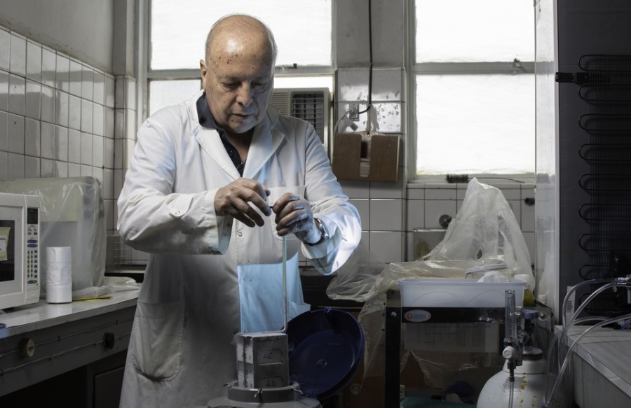 Científicos de La Plata ya estudian cómo ser jóvenes para siempre: así es la ambiciosa investigación