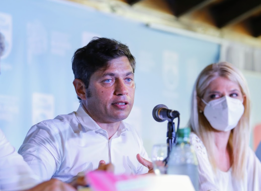 Kicillof analiza extender el horario nocturno si bajan los casos de coronavirus