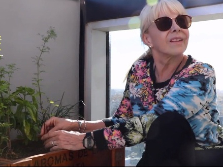 Claudia Villafañe mostró la huerta que armó en su casa y dio consejos