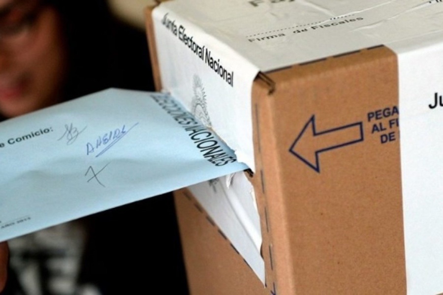 Habrá ”un protocolo especial y más centros de votación” en las elecciones legislativas