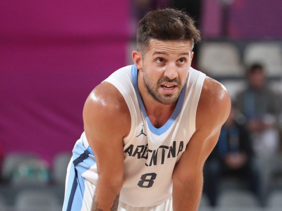El basquetbolista argentino Nicolás Laprovíttola dio positivo en COVID-19