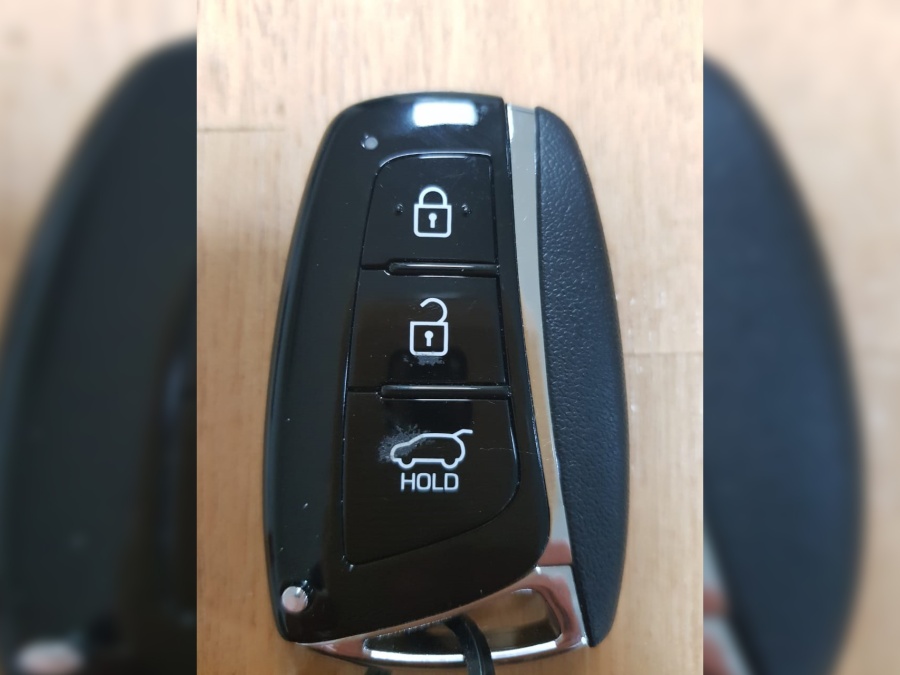 Perdió la llave de su auto en La Plata y ofrece 5 mil pesos de recompensa para recuperarla