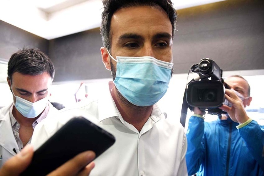 Allanaron la casa del Médico de Maradona y lo imputaron por ”homicidio culposo”