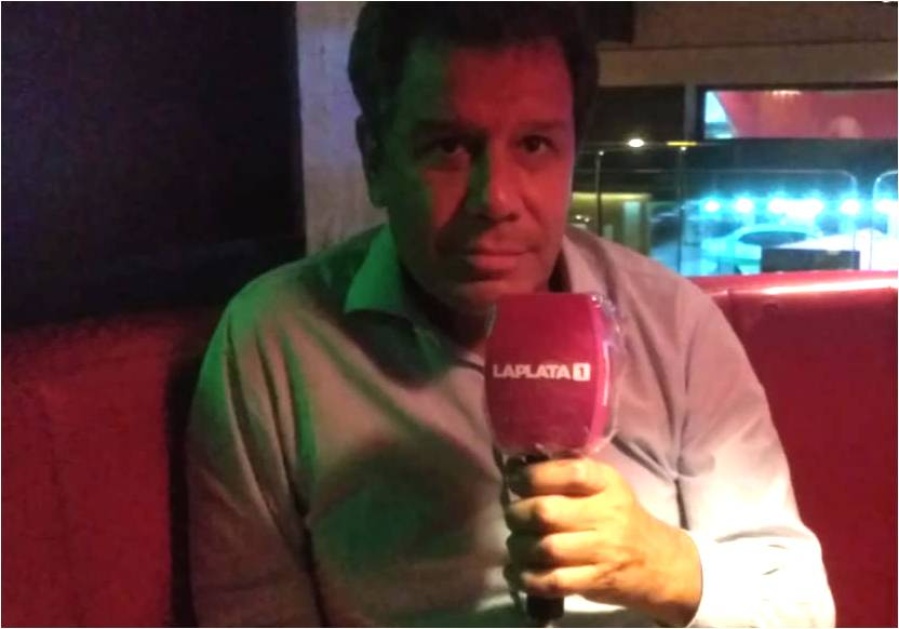 Facundo Manes, presente en La Plata por las internas bonaerenses de la UCR: ”Necesitamos más estadistas en Argentina”