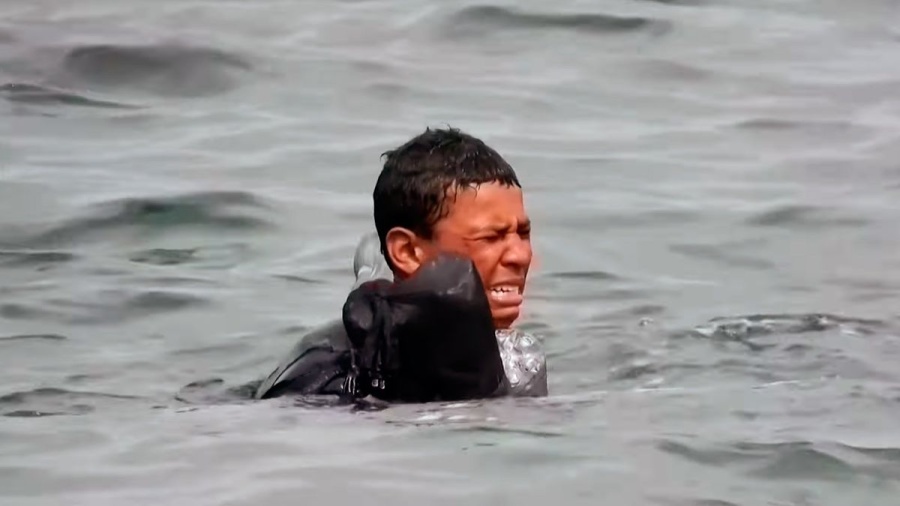 ”No quiero volver, me van a golpear”: el desesperante pedido de un niño marroquí que intentó entrar a España