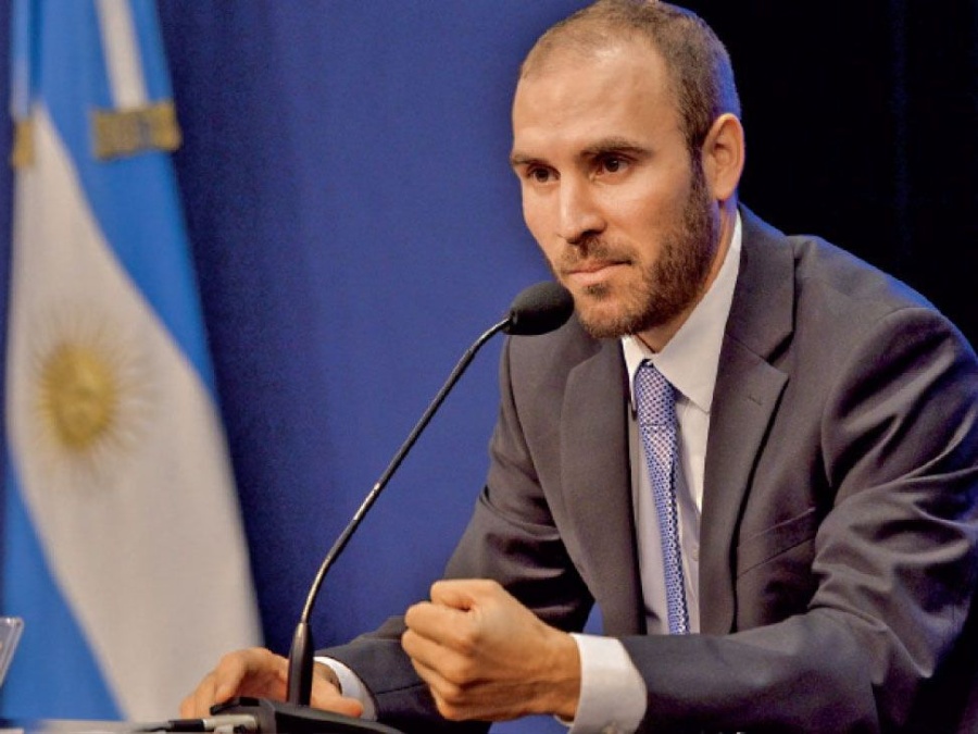 Guzmán, hacia Moscú para avanzar en la posibilidad de producir la vacuna Sputnik V en Argentina