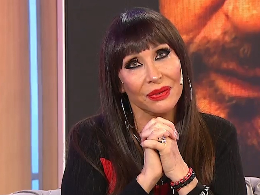 La inédita foto de Moria Casán a los 15 años: ”Me besaría toda”