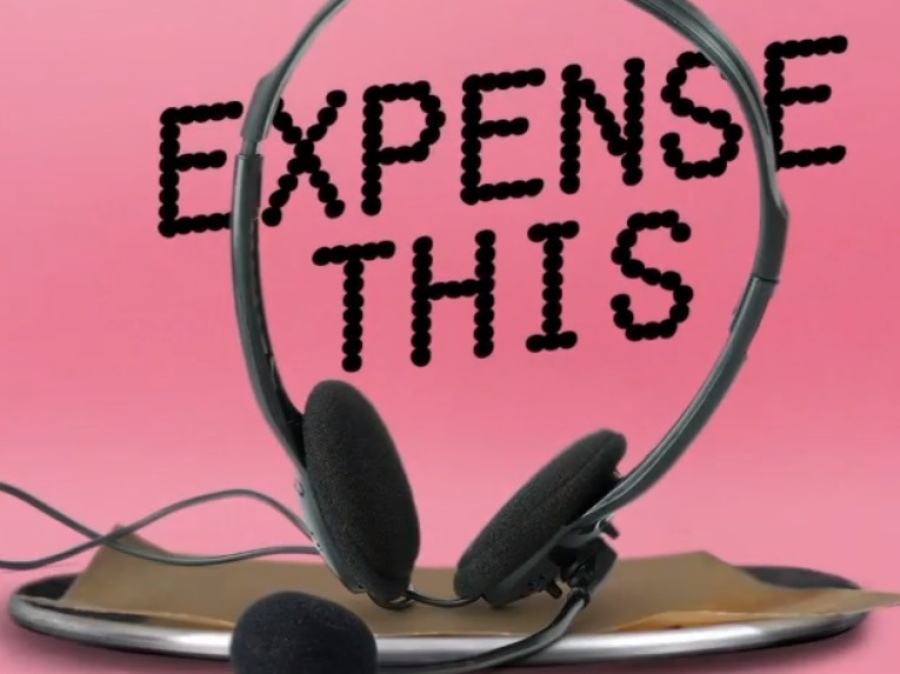 Guiño, guiño: empleados piden 'auriculares' en un restaurante y lo hacen pasar como comida a su empresa