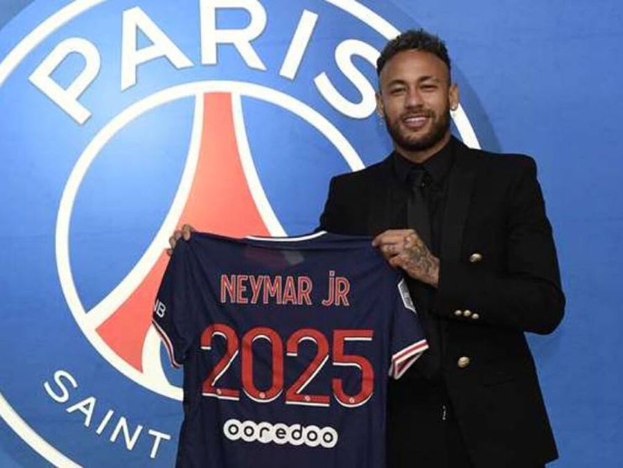 Neymar renovó con el Paris Saint Germain hasta el 2025