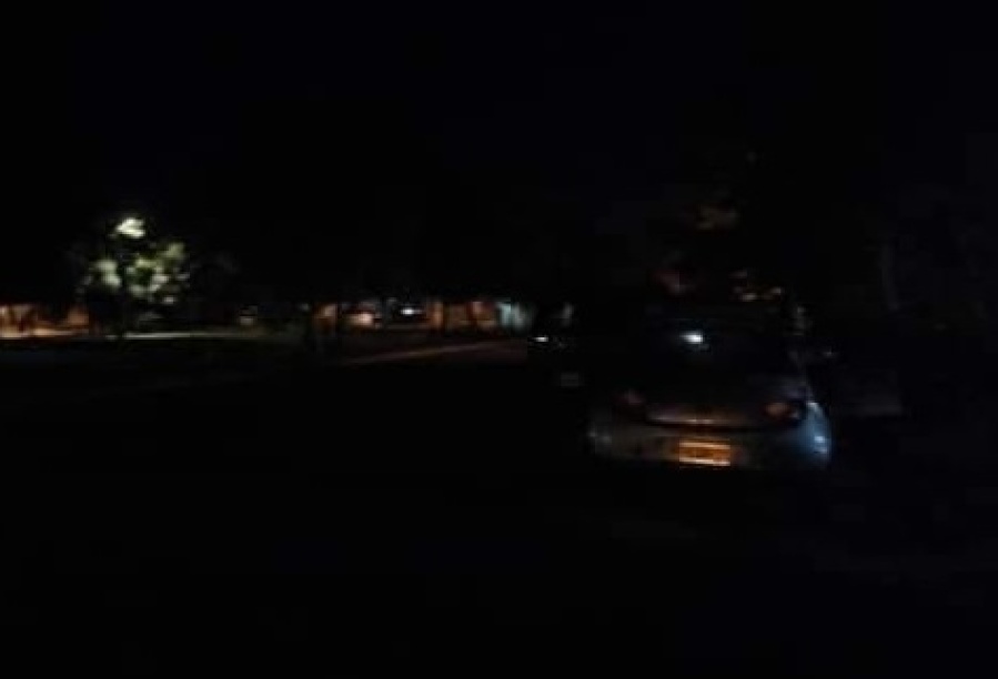 En el Barrio Penitenciario de Olmos piden que se coloquen las luminarias que prometieron