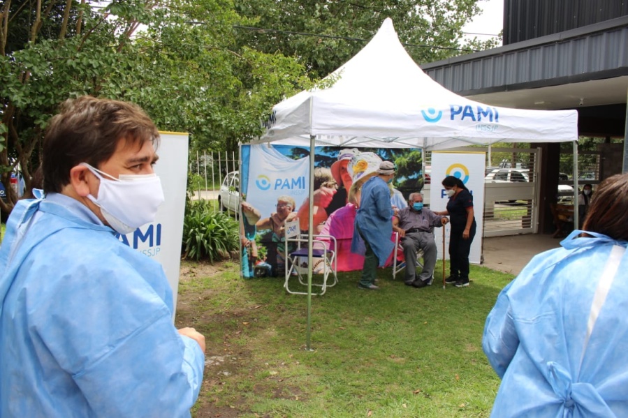 El Director del PAMI aseguró que es muy probable que algún platense termine internado en el Conurbano
