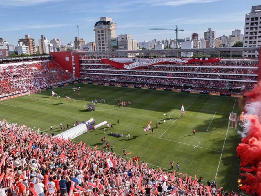 La AFA quiere que vuelva el público a las canchas durante la próxima Copa de la Liga