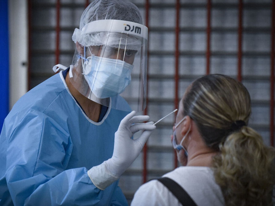 La Plata tuvo casi 2000 casos positivos por COVID-19 en los últimos tres días