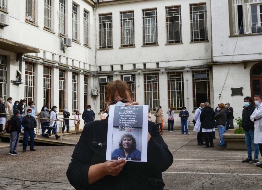 Denunciaron que en un hospital porteño obligaron a ir a trabajar a una enfermera que era de riesgo y murió por COVID-19