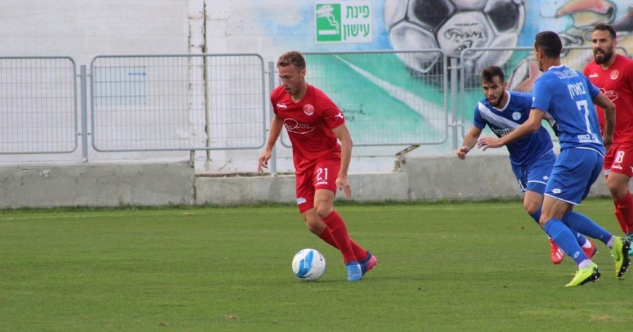 Un ex futbolista del Lobo sostuvo que ”vive días difíciles” por la Guerra en Medio Oriente
