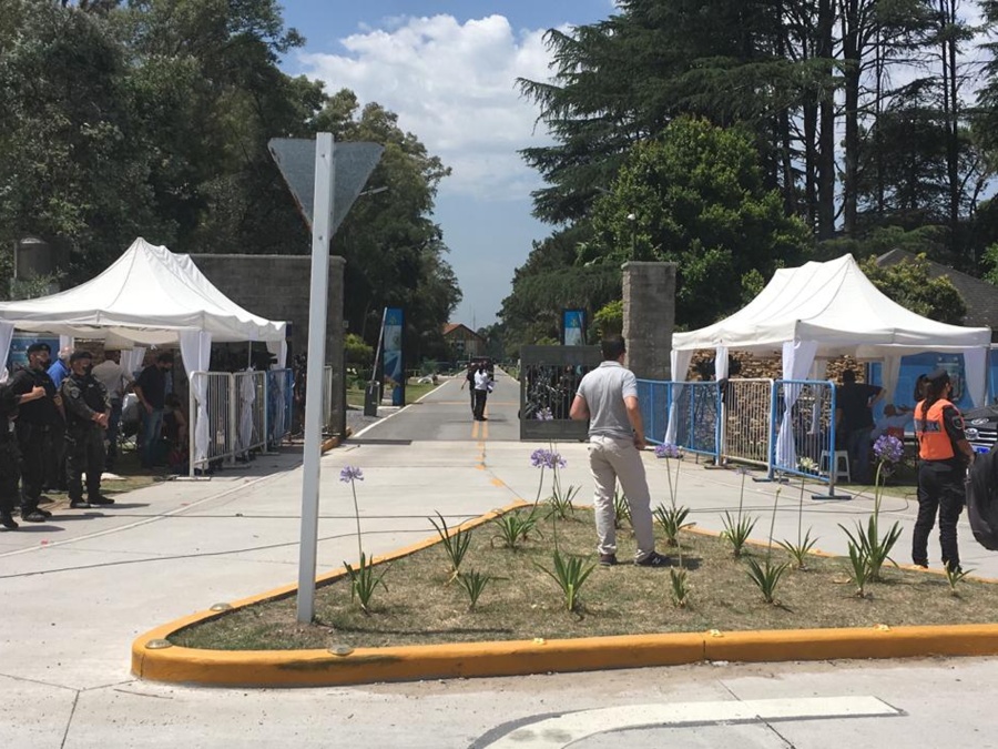 El último adiós a Sabella: reconocidas figuras en el predio de la AFA