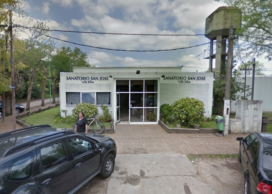 Fracturaron a una mujer durante un robo en Villa Elisa y se salvó gracias a la alarma vecinal