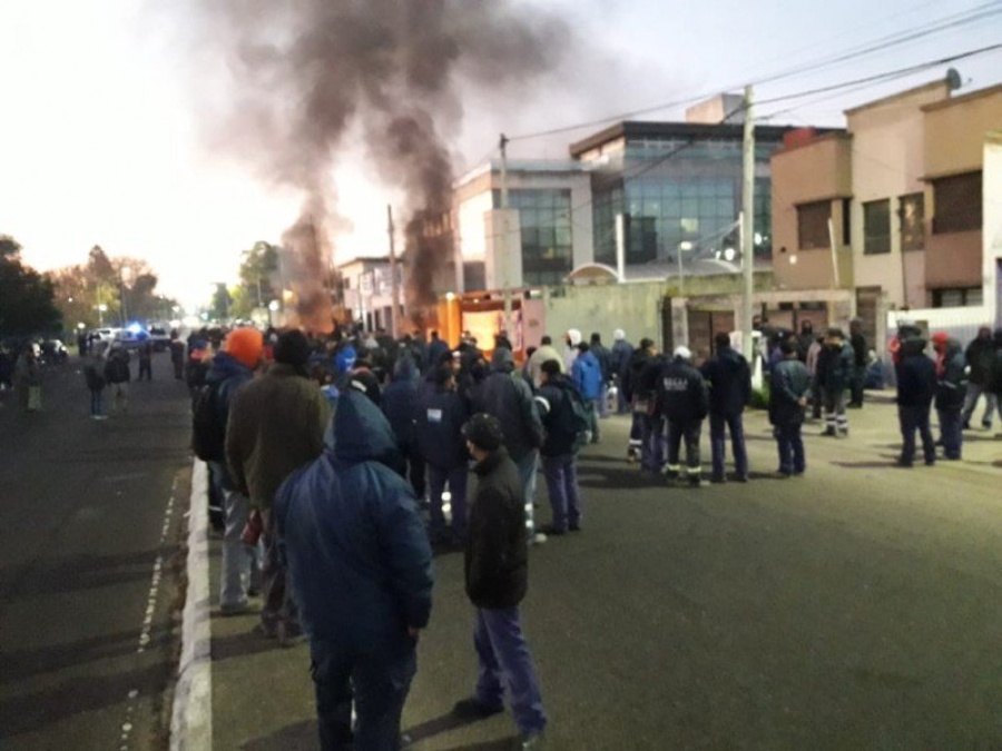 El Ministerio de Trabajo bonaerense ordenó reincorporar a los delegados de la UOCRA La Plata echados de Gral. Saneamiento