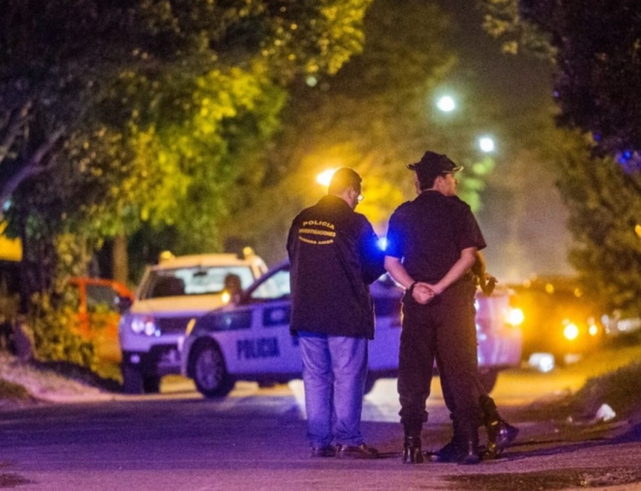 Se entregó el hombre acusado de matar a Juan Manuel Pérez en Melchor Romero: ya tenía otra orden de captura