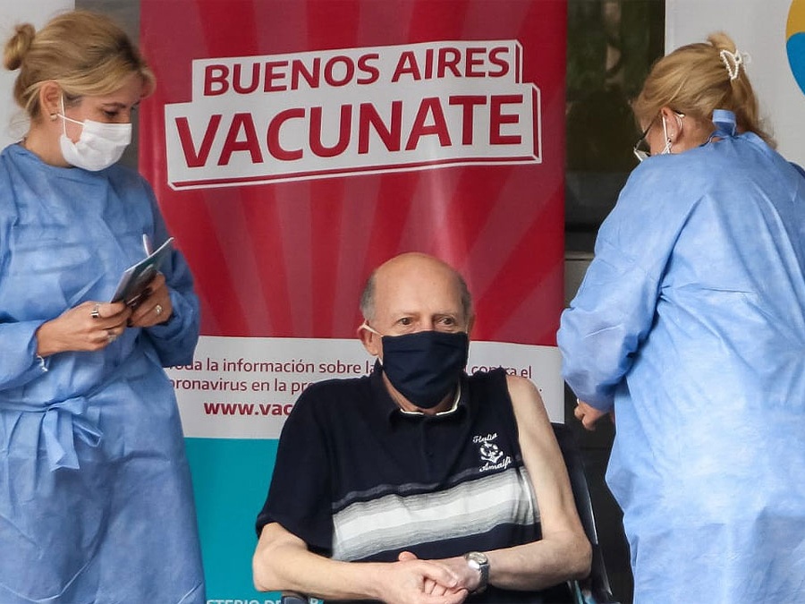 Ya se vacunaron más de un millón de personas mayores de 70 en la Provincia