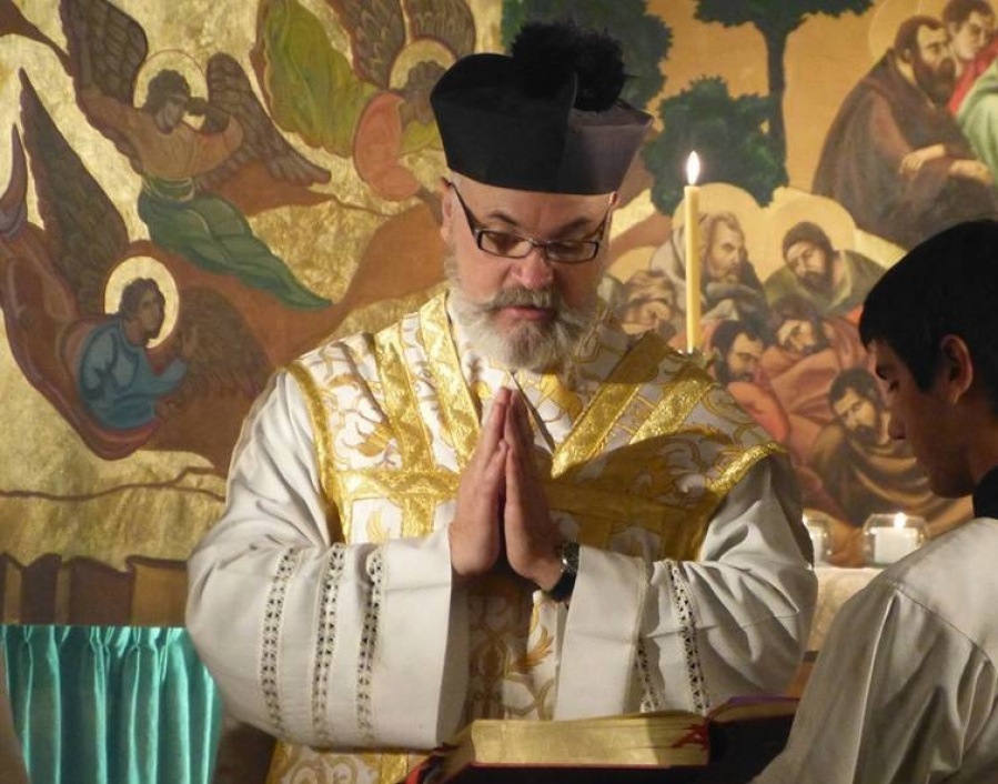 Se entregó el cura platense Raúl Sidders: declara ante el fiscal Garganta y podría quedar procesado