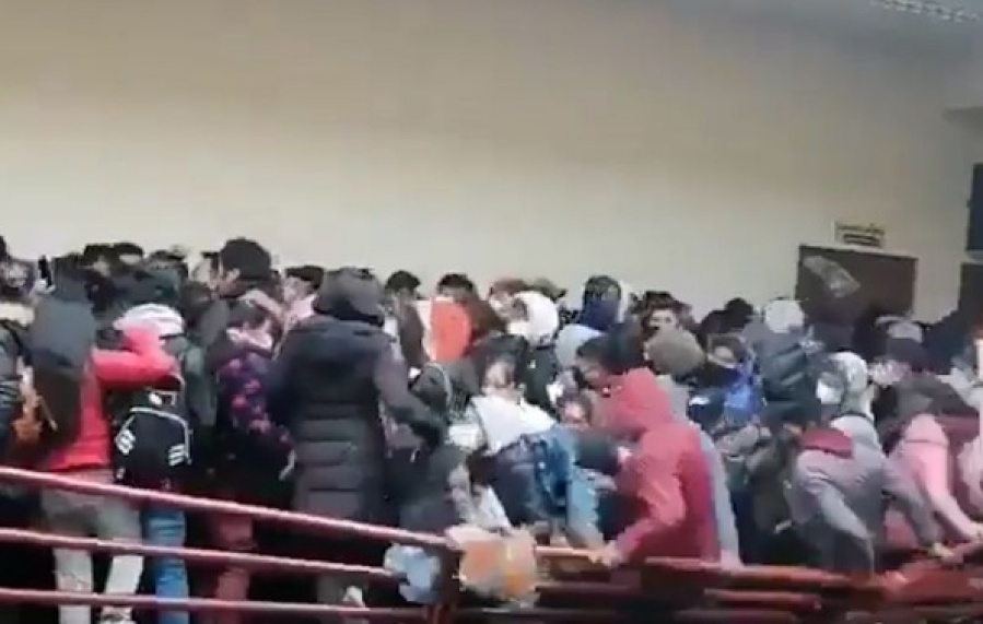 VIDEO: así murieron los 5 estudiantes bolivianos que se cayeron de un cuarto piso