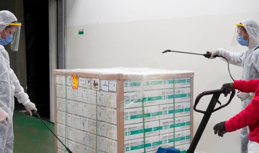 Así fueron distribuidas las 492 mil dosis de Sinopharm para vacunar a los docentes en las provincias