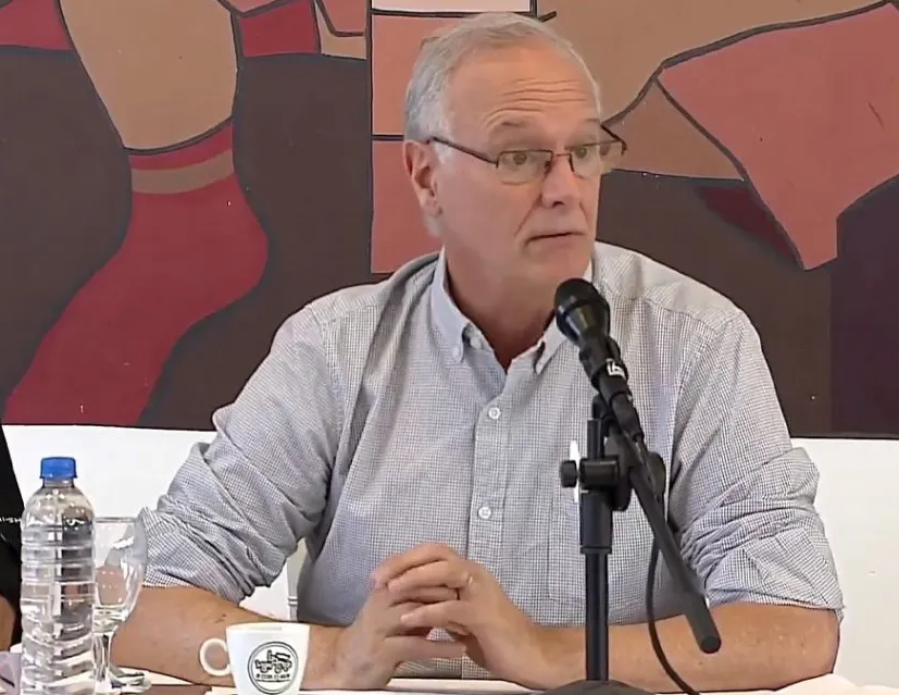 Daniel Gollan advirtió que ”están creciendo más rápido los casos que en la primera oleada”