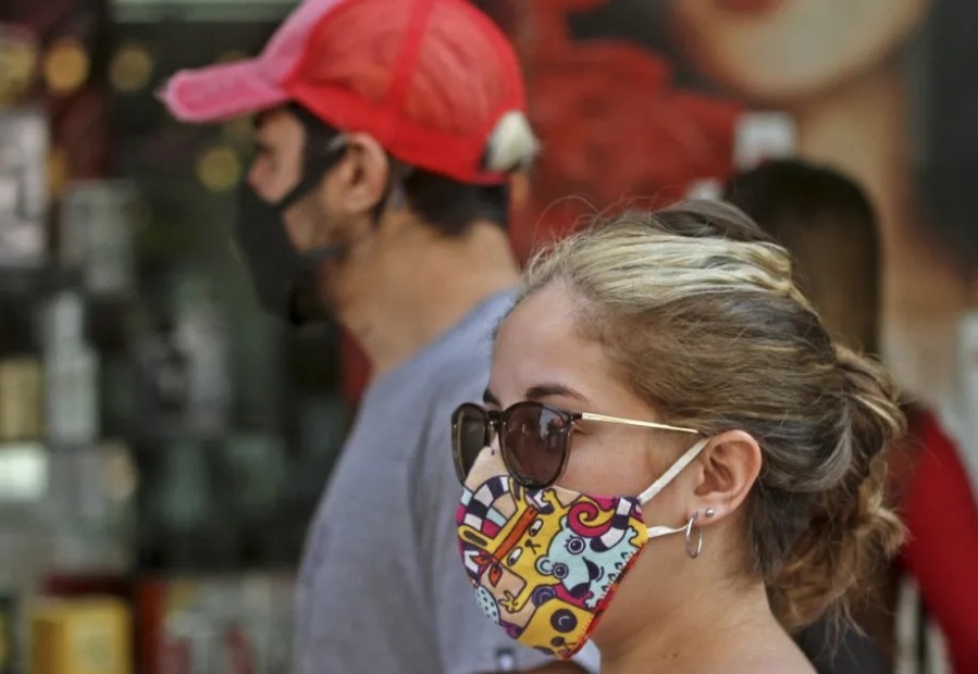 La Provincia alerta por la suba de casos y no descarta que haya que restringir actividades