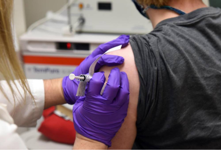 Provincia de Buenos Aires espera vacunar ”tres millones de personas por mes”