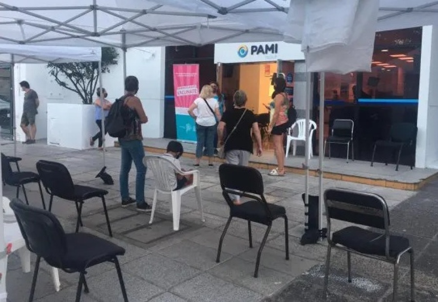 Ya se vacunaron más de 4 millones de personas en todo el país