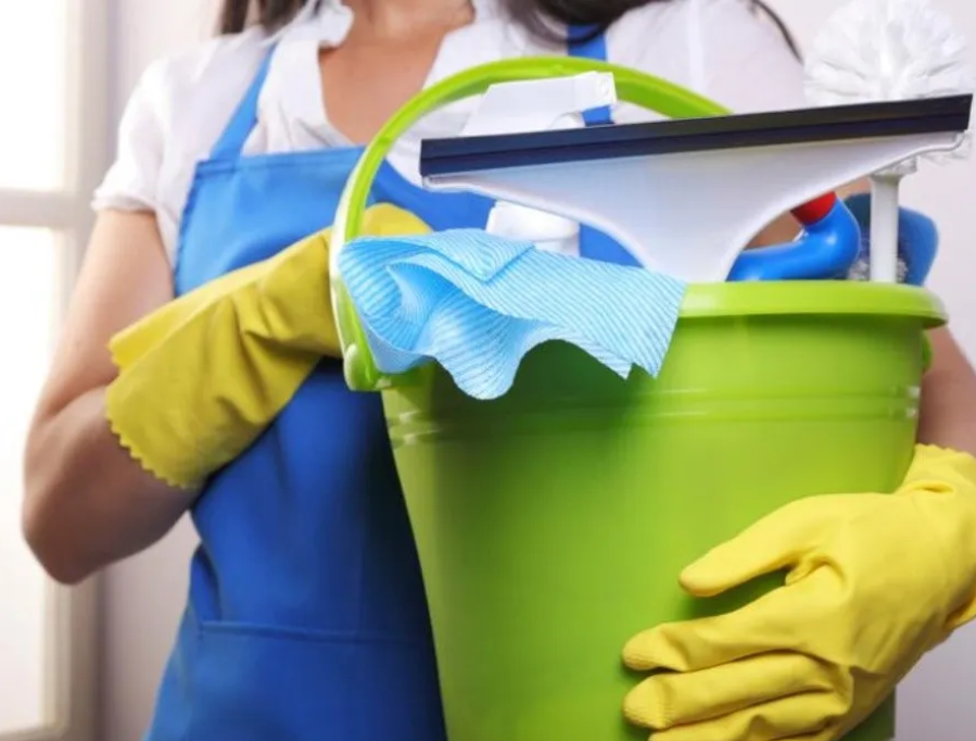 Empleadas domésticas tendrán suba del 28%: cuánto cobrará cada categoría