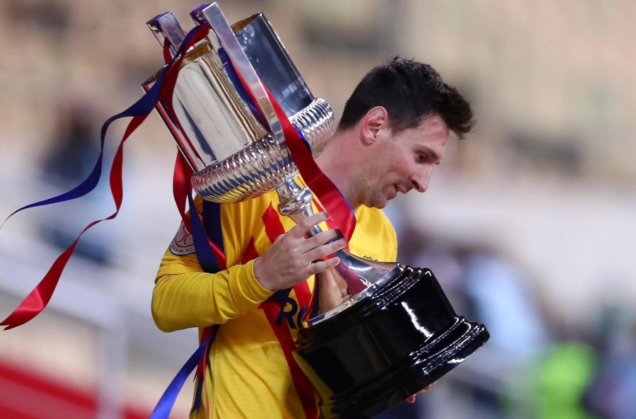 Messi encabeza la lista de argentinos que se exponen a sanciones por la Superliga europea