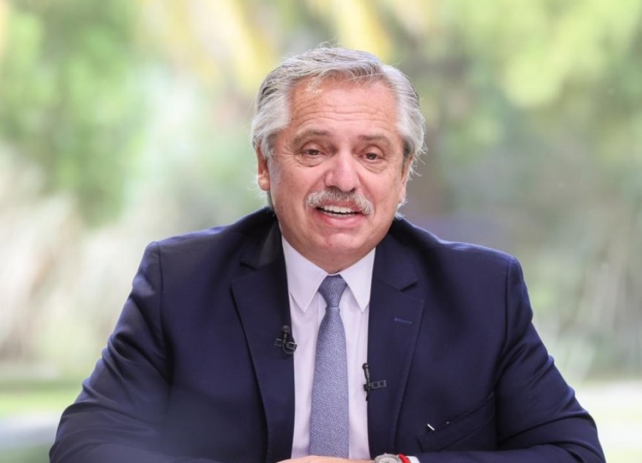 El Presidente presentó centros sanitarios en ciudades turísticas