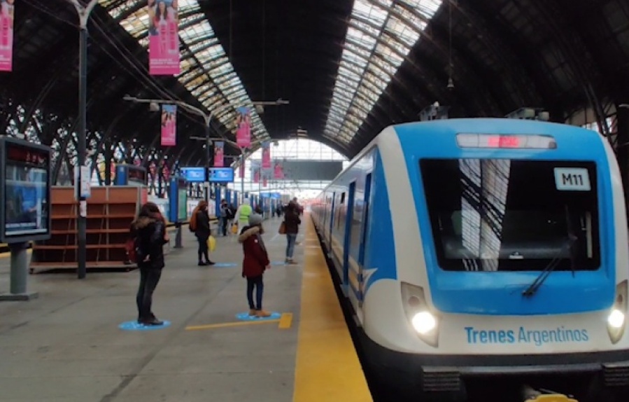 Los cuatro gremios ferroviarios acordaron una paritaria del 37,5% y gratificación de 15 mil pesos