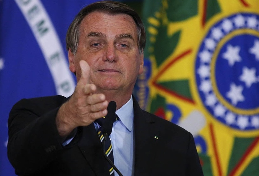 Con los hospitales al límite, un nuevo embate del COVID-19 se cierne sobre Brasil