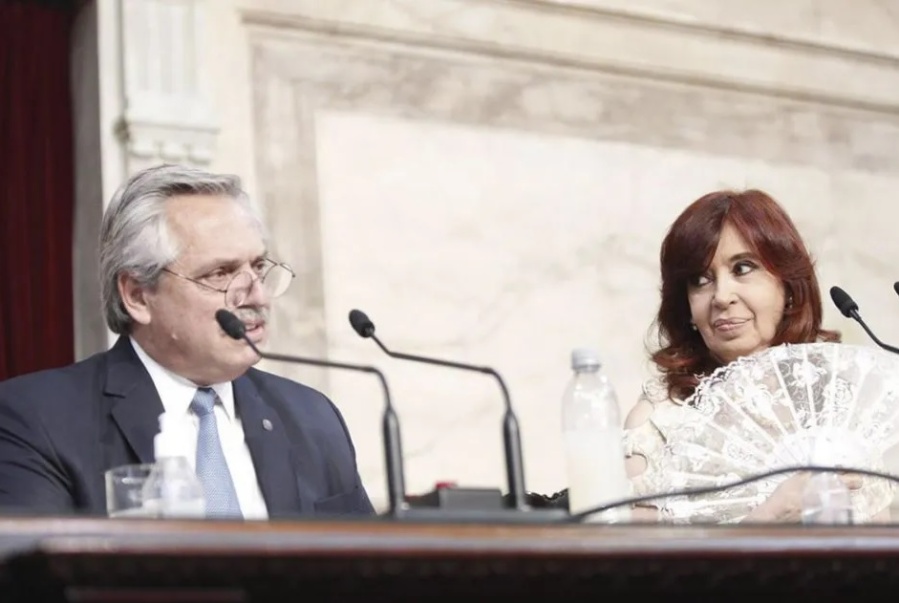 El Presidente abrió las sesiones ordinarias en el Congreso e impulsará una querella criminal por el endeudamiento de Macri
