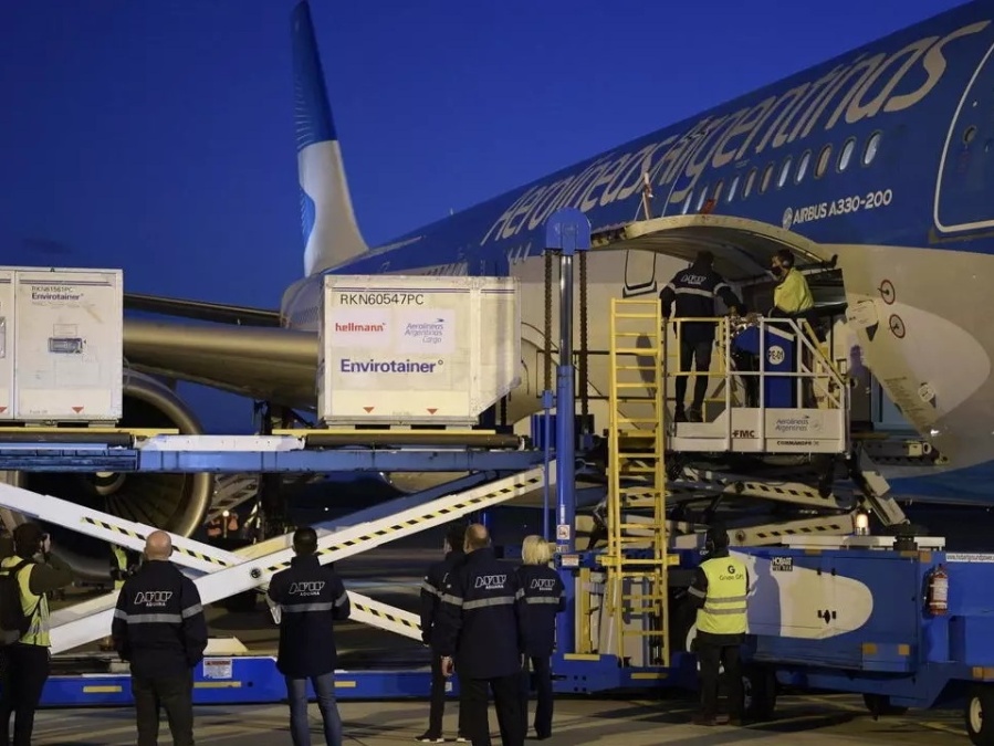 Llegaron nuevas dosis de la vacuna china Sinopharm al país