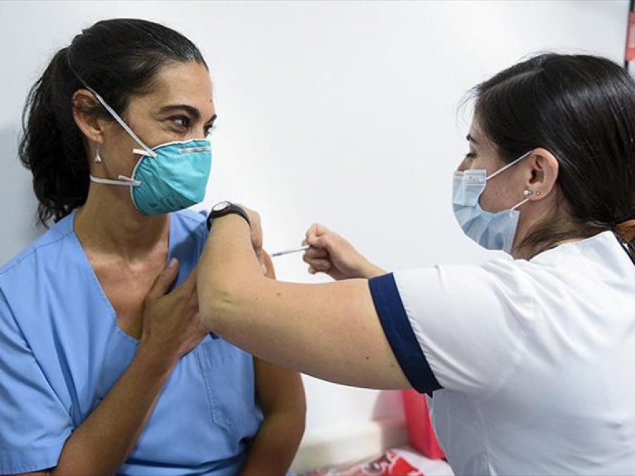 La Unesco pide declarar ”bien de interés público mundial” a las vacunas contra el COVID-19
