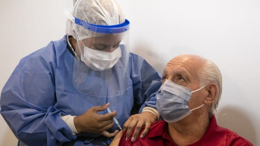 Argentina superó las 10 millones de personas vacunadas