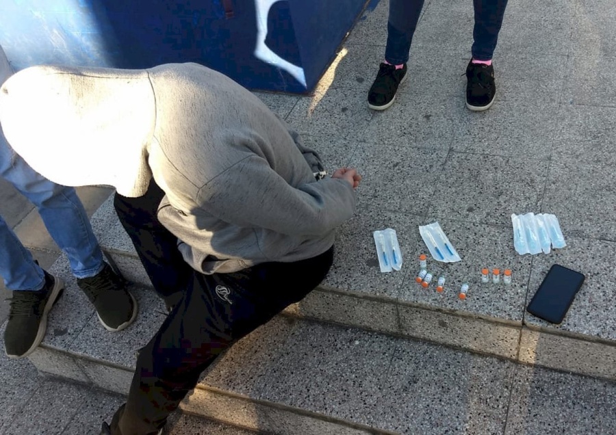 Qué secuestraron en la casa del vacunador trucho de Berisso